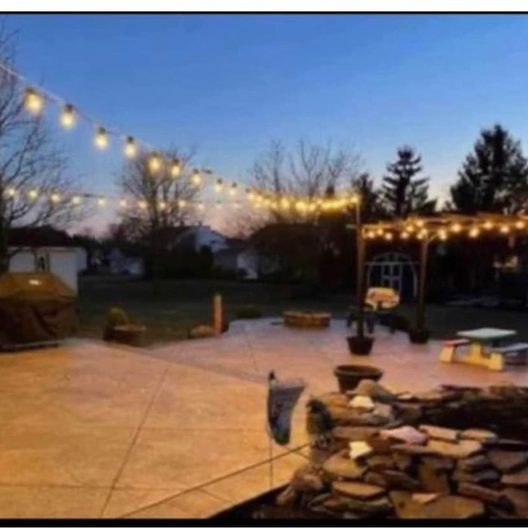 Outdoor String Lights 10 Bulb Socket Cord (10 boxes of 1 cord each) - Picture 2 of 5